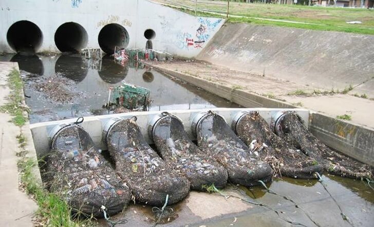 W Australii znaleziono sposób na walkę z plastikiem.