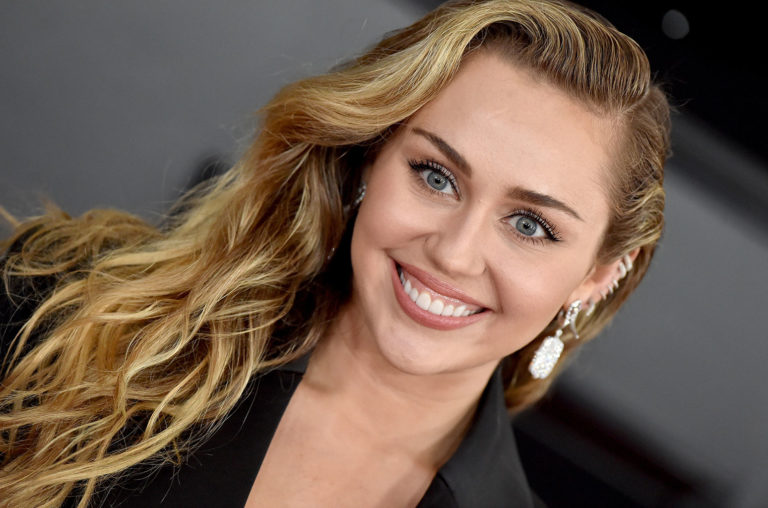 Miley Cyrus w Polsce – nieoczekiwana zmiana na OWF